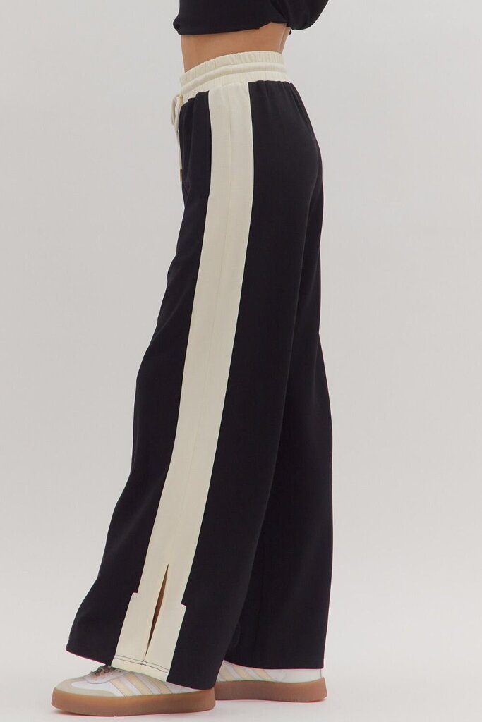 Black/White Lined Knit Pants
