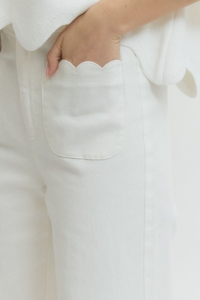 White High Waist Scalloped Hem Pants
