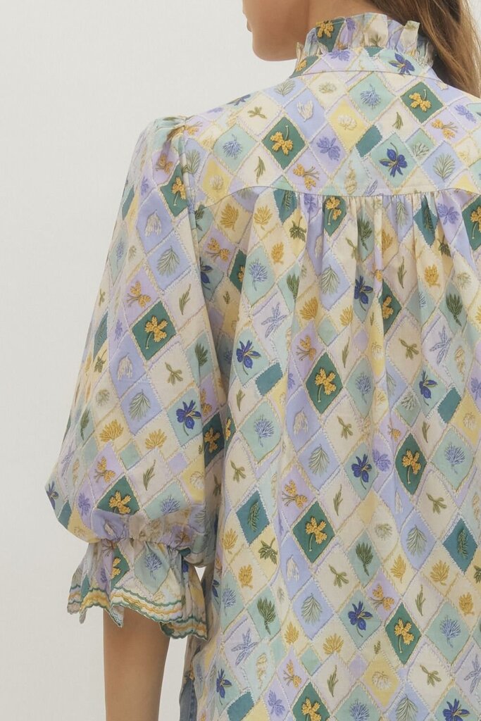 Diamond Print 3/4 Puff Sleeve Top